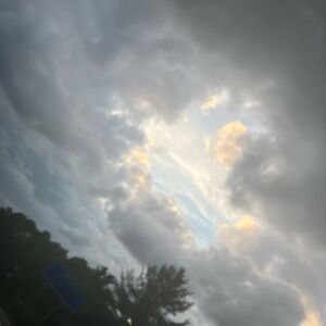 MAKE ME AN OFFER❤️😊